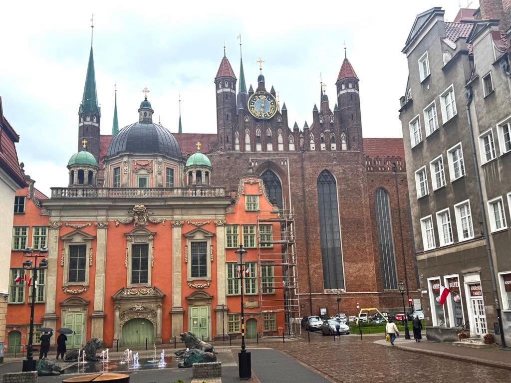Apartament 14 Przy Ul. Dlugiej Gdańsk Buitenkant foto