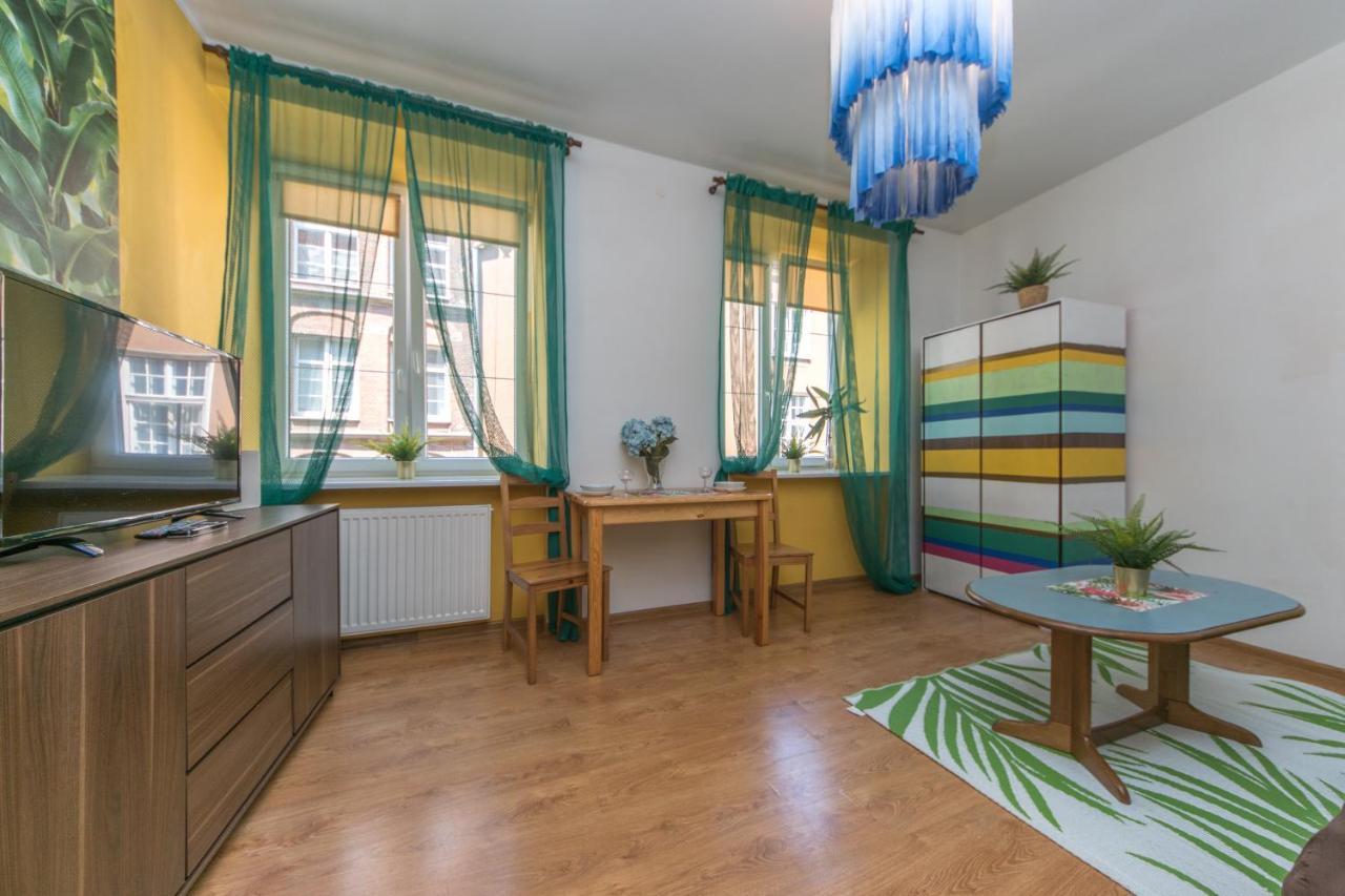 Apartament 14 Przy Ul. Dlugiej Gdańsk Buitenkant foto